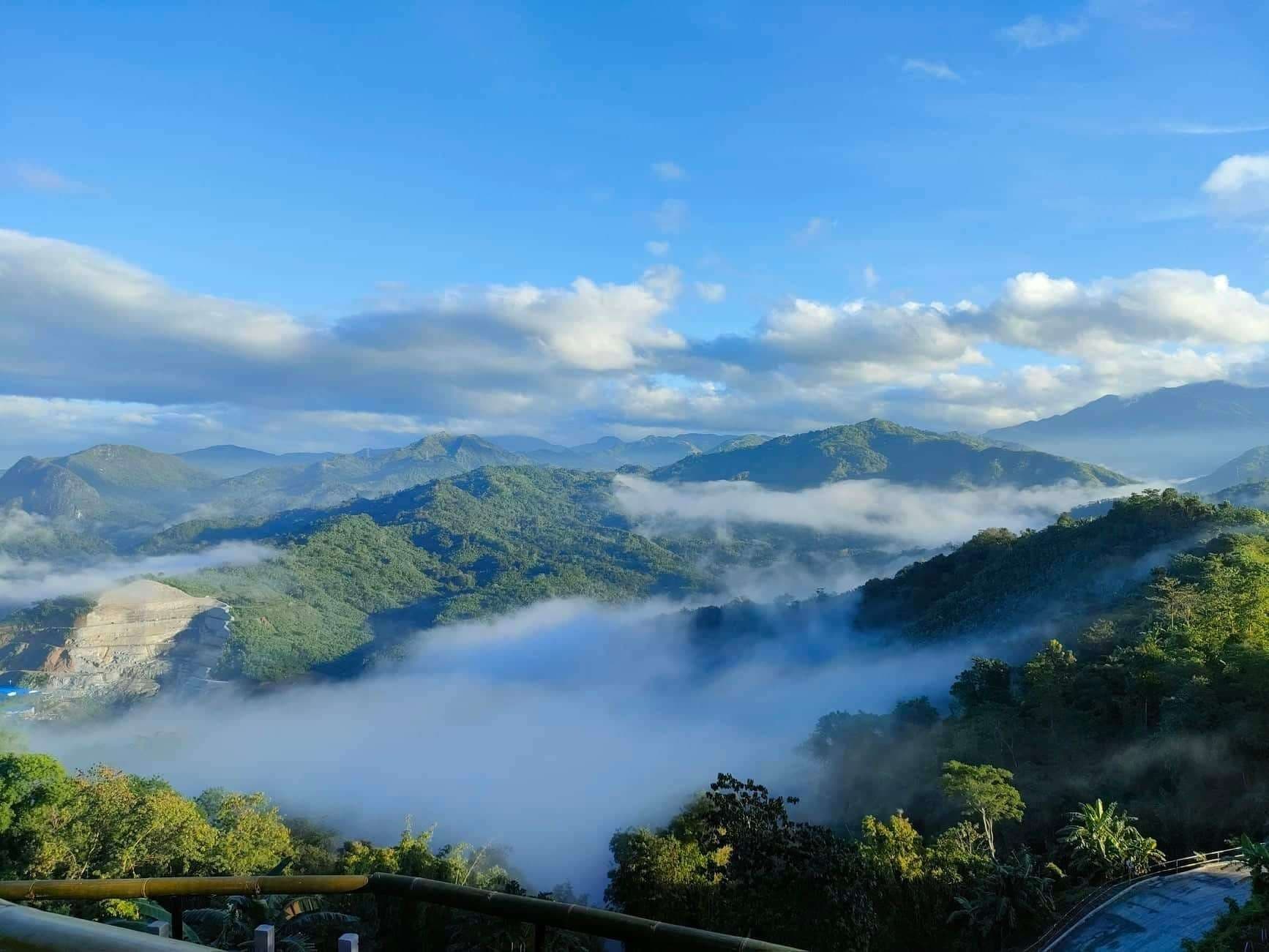 Amianan Mountain Hug Eco Campsite and Cafe