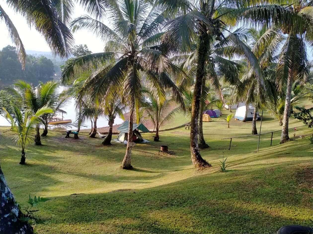 Chandava Lake Resort